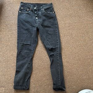 Levi Black Distressed Women's Jeans